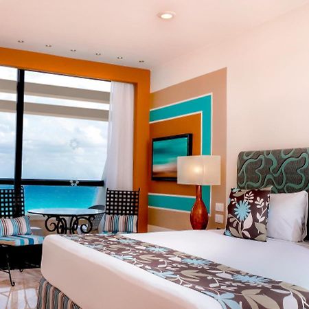 Oh! Cancun On The Beach By Oasis Exterior photo